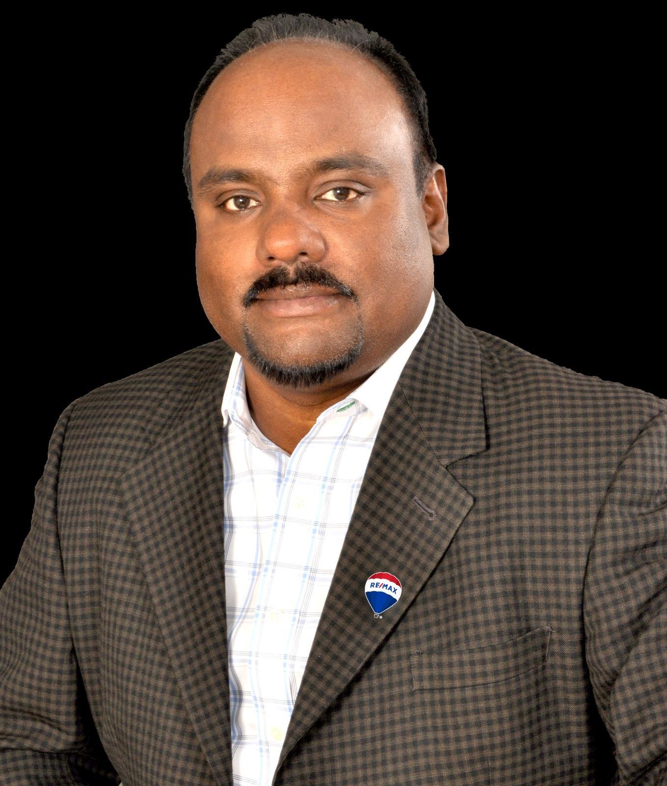 Siva Kandiah — Real Estate Agent